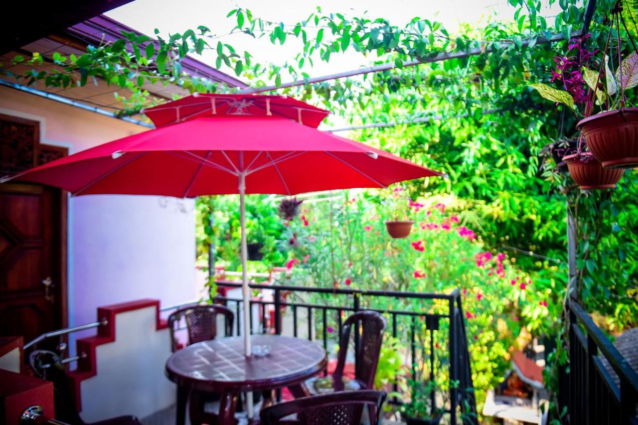 Tissa Rainbow Guest & Yala Hotel Tissamaharama Buitenkant foto